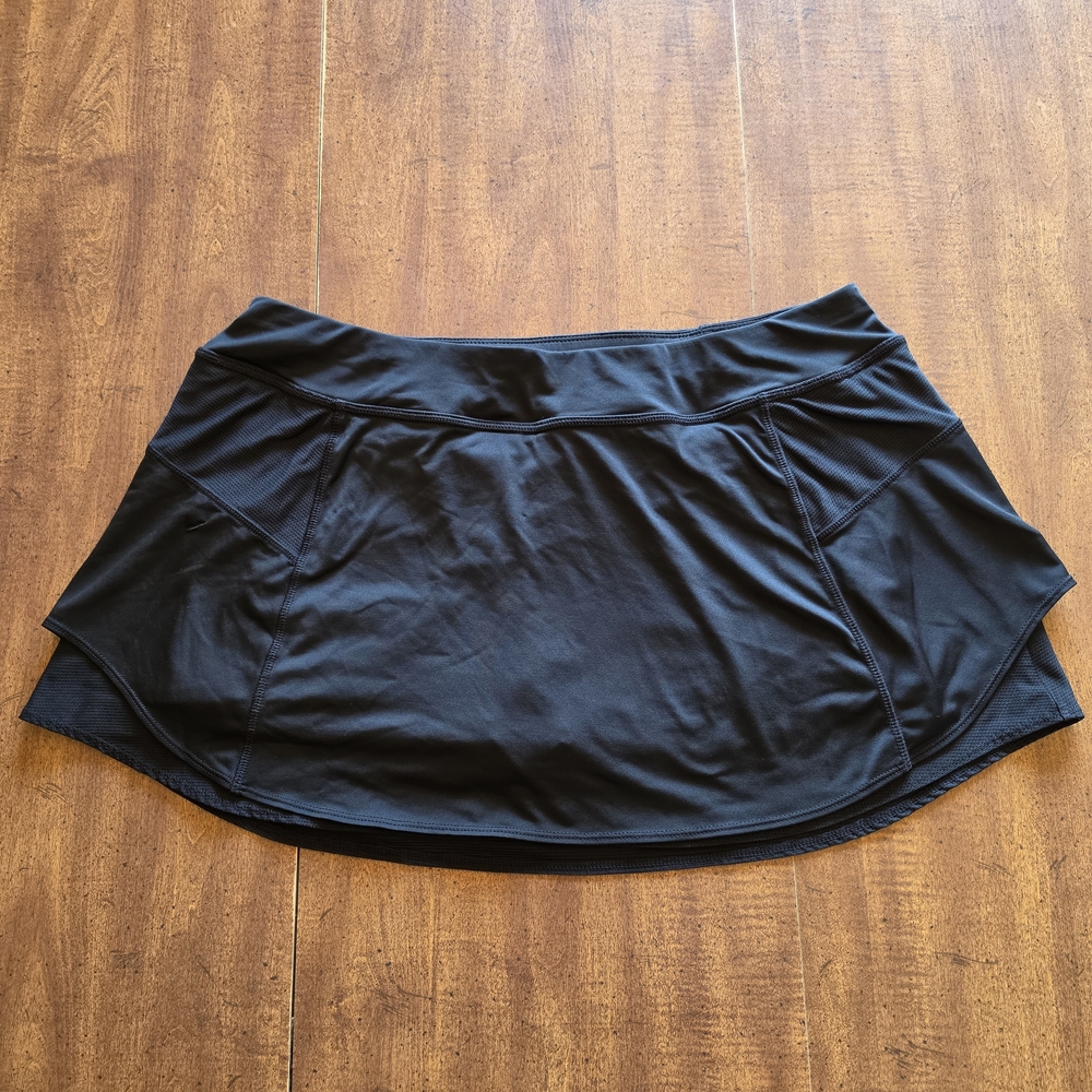 Black Women's Athletic Skort - Lightweight Active Wear